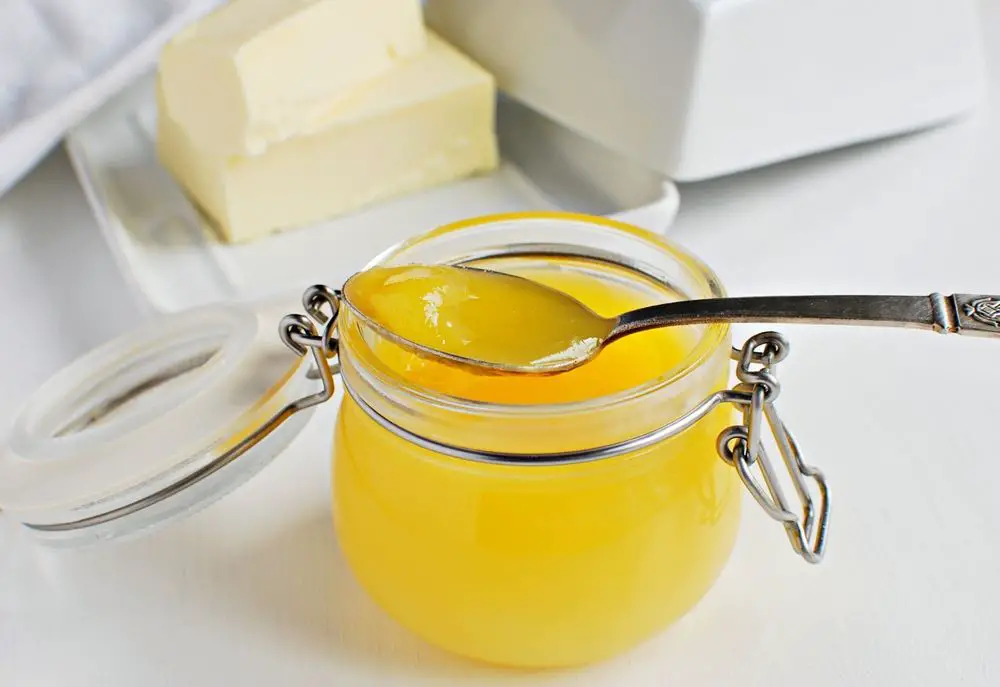 Ghee: qué es y cómo preparar mantequilla clarificada de forma casera